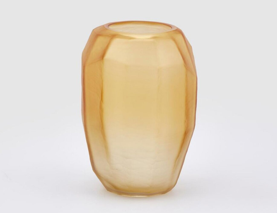 Стеклянная ваза МЯГКАЯ ИГРА ГРАНЕЙ, янтарная, 28 см