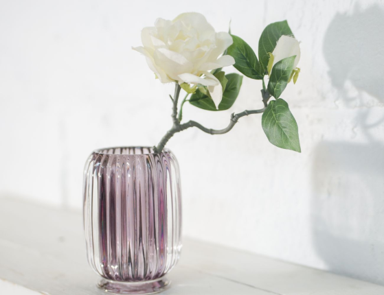 Стеклянная ваза ЗИМНИЙ КОКТЕЙЛЬ, сливовая, 12 см