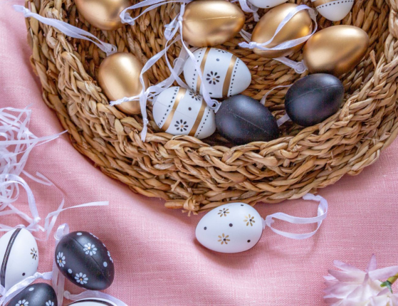 Декоративные пасхальные яйца ЗОЛОТЫЕ МОТИВЫ, пластик, 4 см, 24 шт., подвески